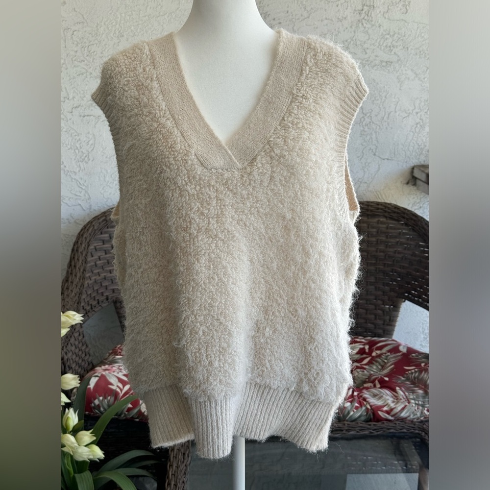 Vero Moda Women’s Vest Size Small